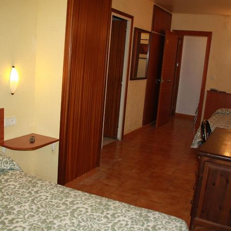 Hotel La Masia Portbou Eksteriør billede