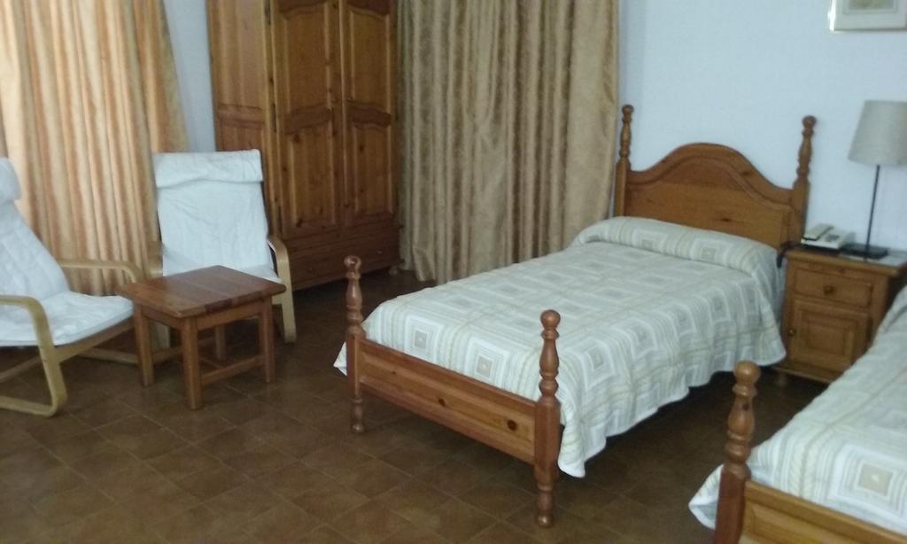 Hotel La Masia Portbou Eksteriør billede